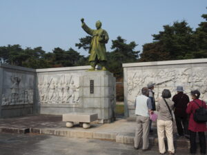 全琫準の銅像。